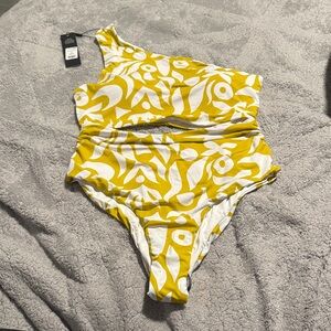 Fashion Nova Yellow and White One Shoulder 2 Piece Bikini